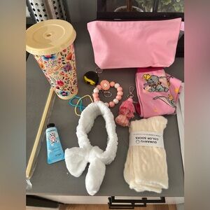 Support your host! Purchase and enter to win pink MK purse!